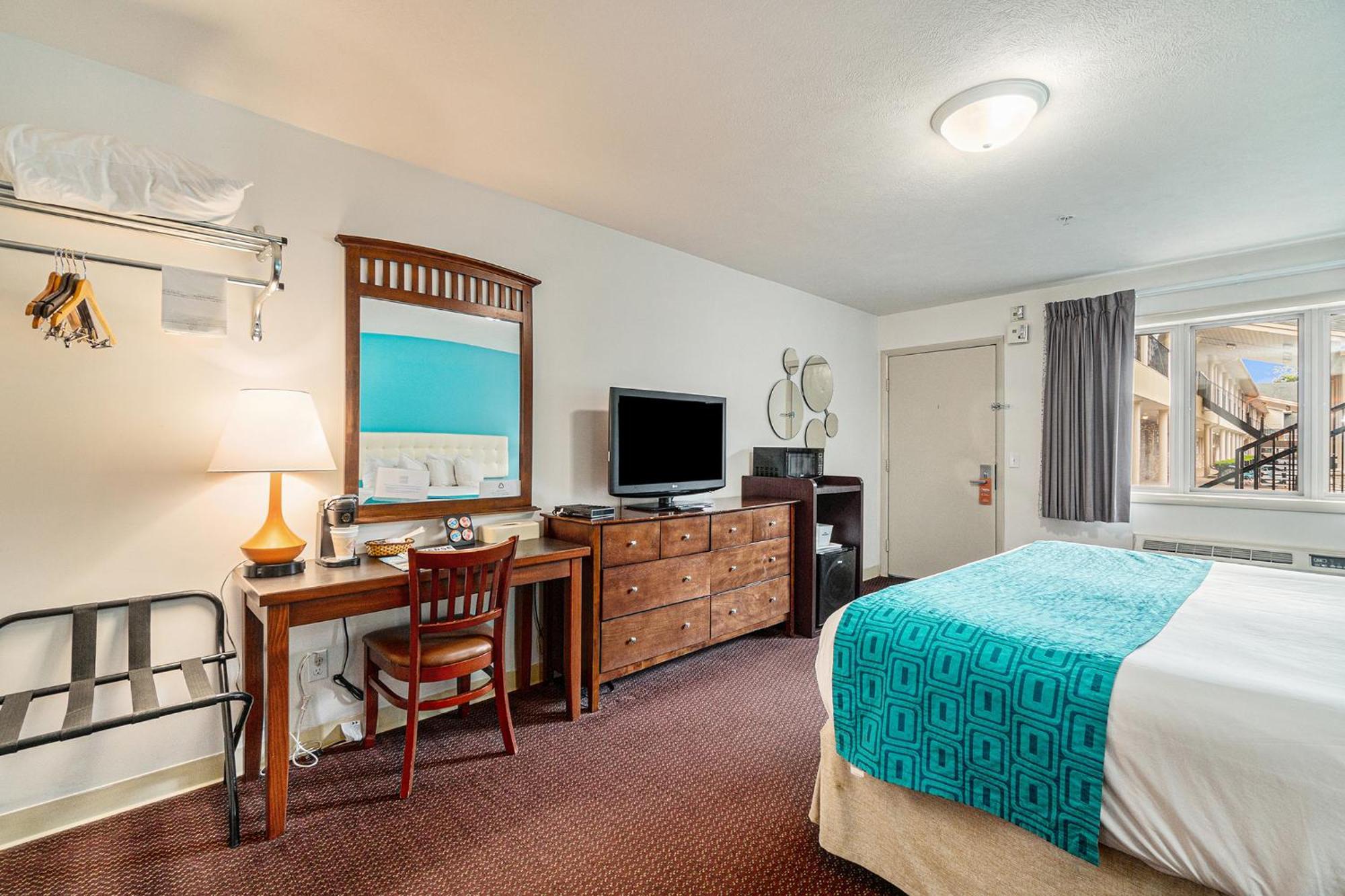 Howard Johnson By Wyndham Traverse City Zewnętrze zdjęcie
