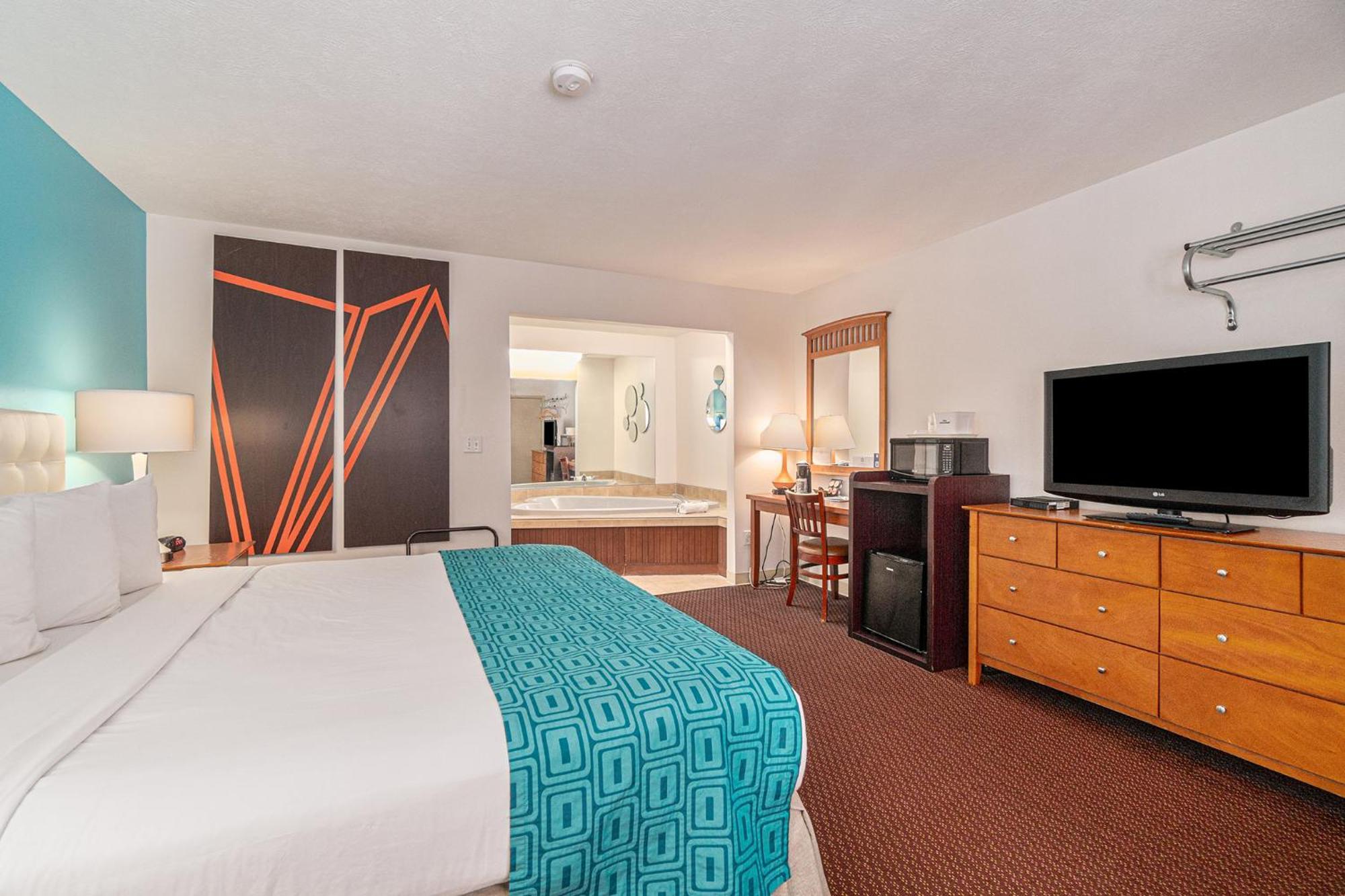 Howard Johnson By Wyndham Traverse City Zewnętrze zdjęcie